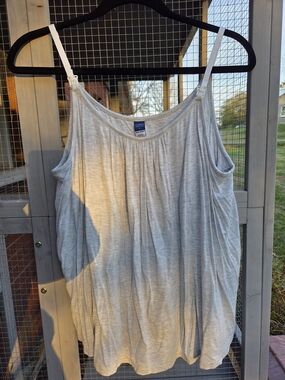 Old Navy Maternity Nursing Tank
